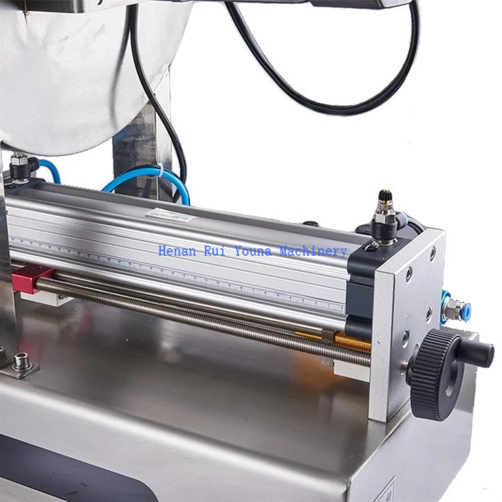Chocolate Paste Filling Machine